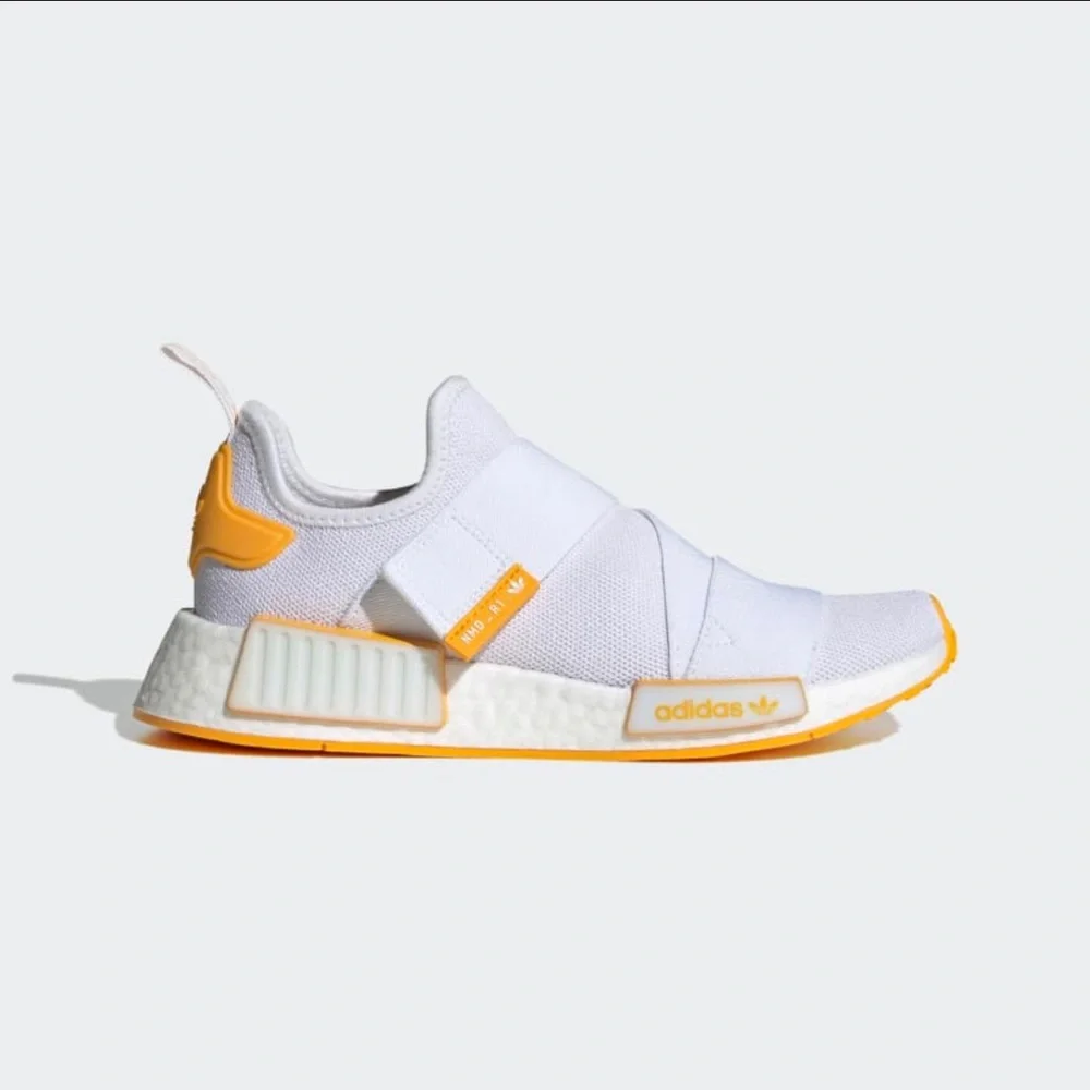 NIB Adidas NMD_R1